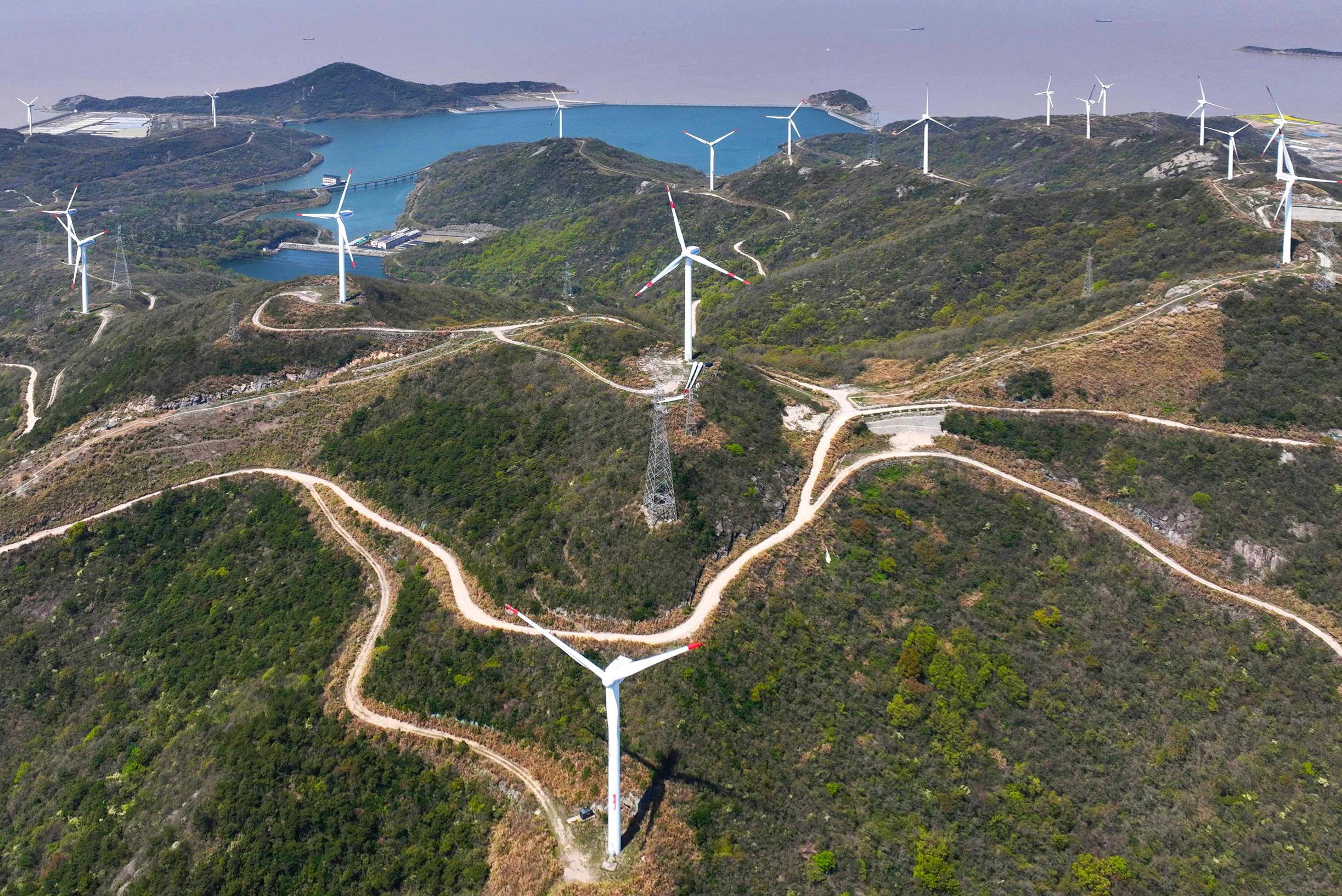 Een windturbinepark in China_
